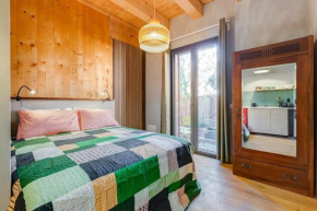 garden studio apartment
